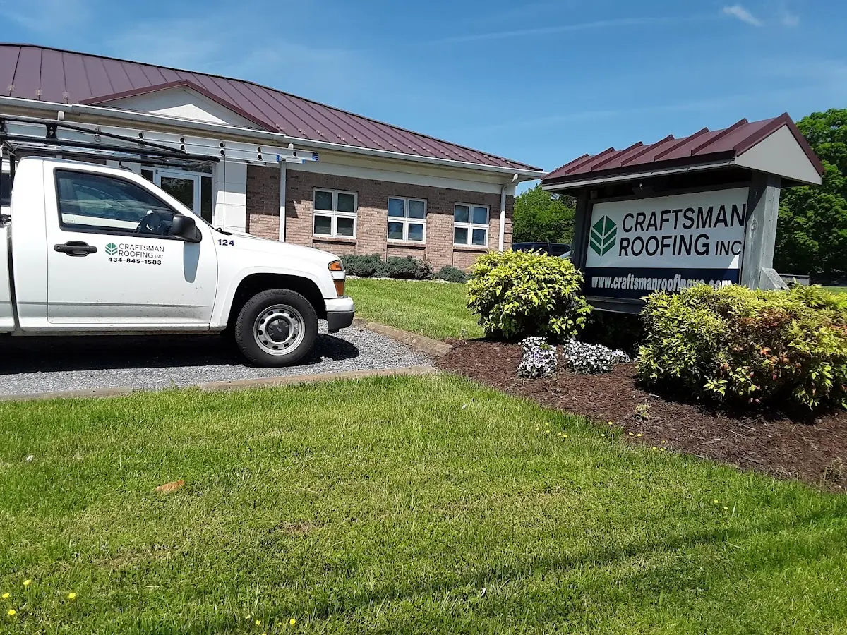 Quality Roof Replacement by experienced craftsmen in Kelso